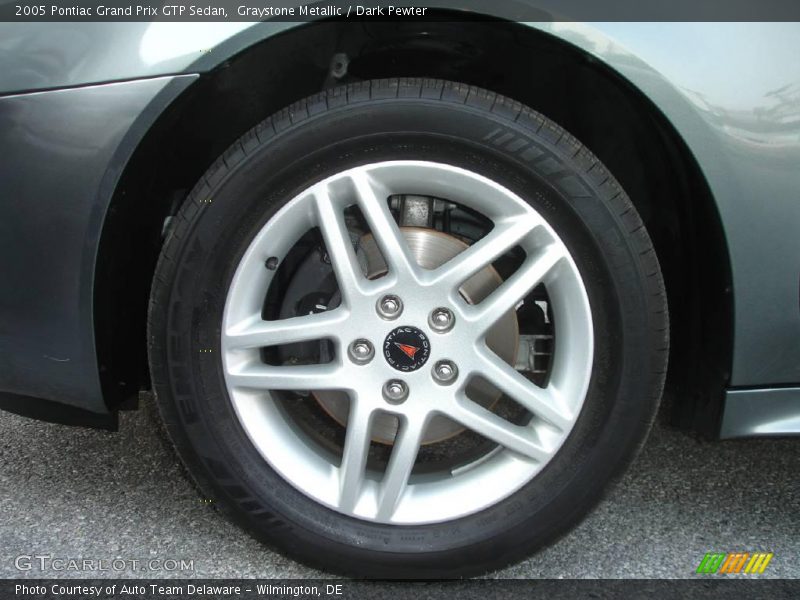 Graystone Metallic / Dark Pewter 2005 Pontiac Grand Prix GTP Sedan