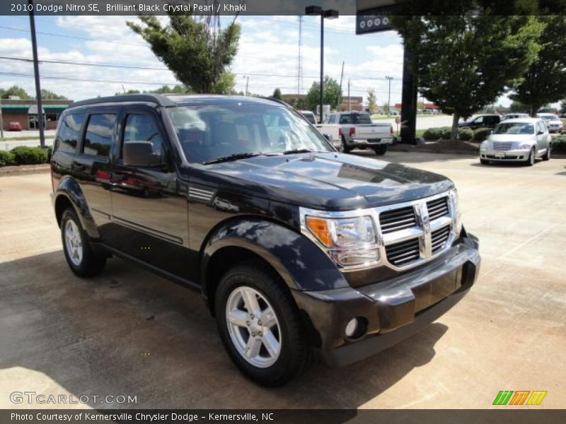 Brilliant Black Crystal Pearl / Khaki 2010 Dodge Nitro SE
