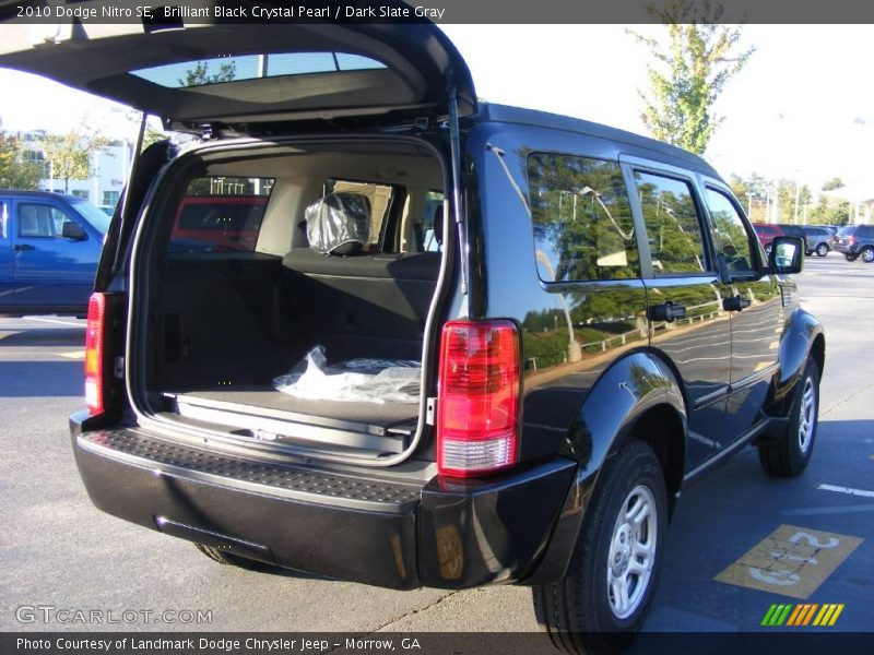 Brilliant Black Crystal Pearl / Dark Slate Gray 2010 Dodge Nitro SE