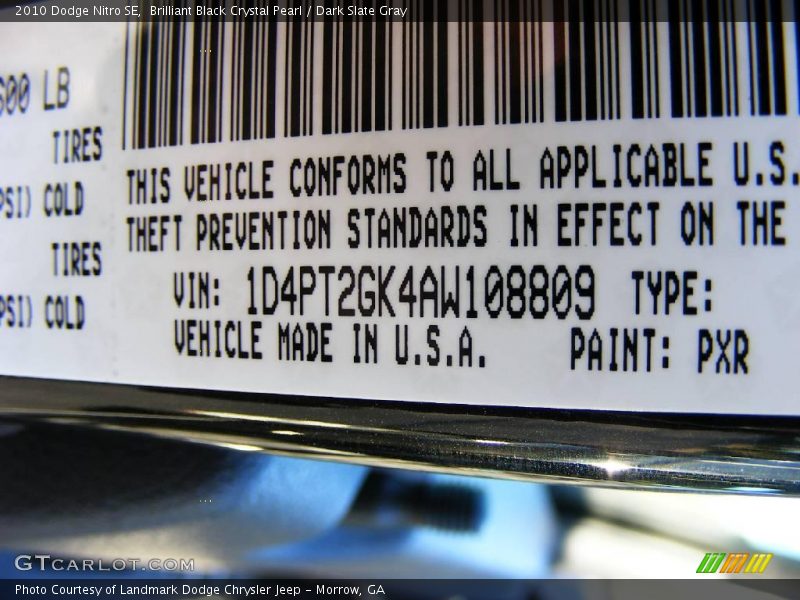 Brilliant Black Crystal Pearl / Dark Slate Gray 2010 Dodge Nitro SE