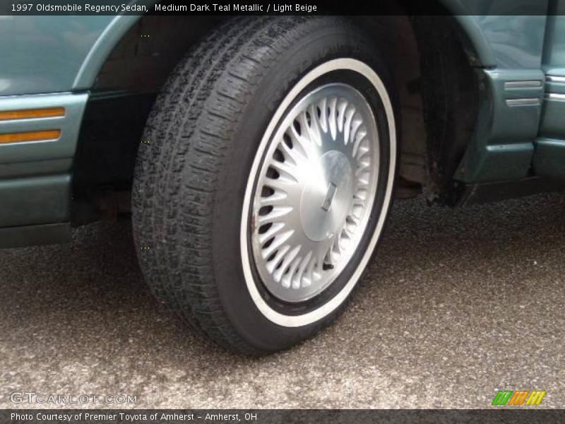 Medium Dark Teal Metallic / Light Beige 1997 Oldsmobile Regency Sedan