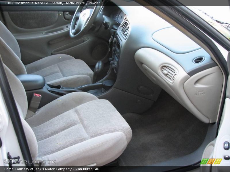 Arctic White / Pewter 2004 Oldsmobile Alero GL1 Sedan