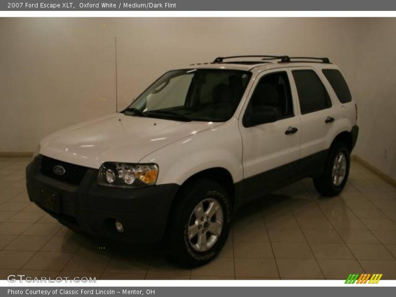 Oxford White / Medium/Dark Flint 2007 Ford Escape XLT