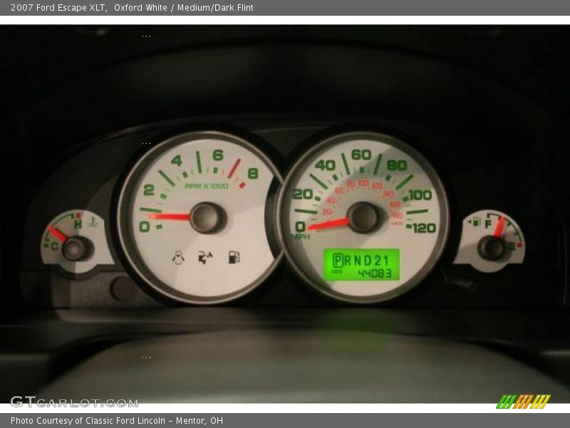 Oxford White / Medium/Dark Flint 2007 Ford Escape XLT