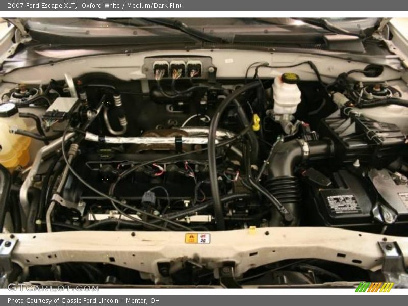 Oxford White / Medium/Dark Flint 2007 Ford Escape XLT