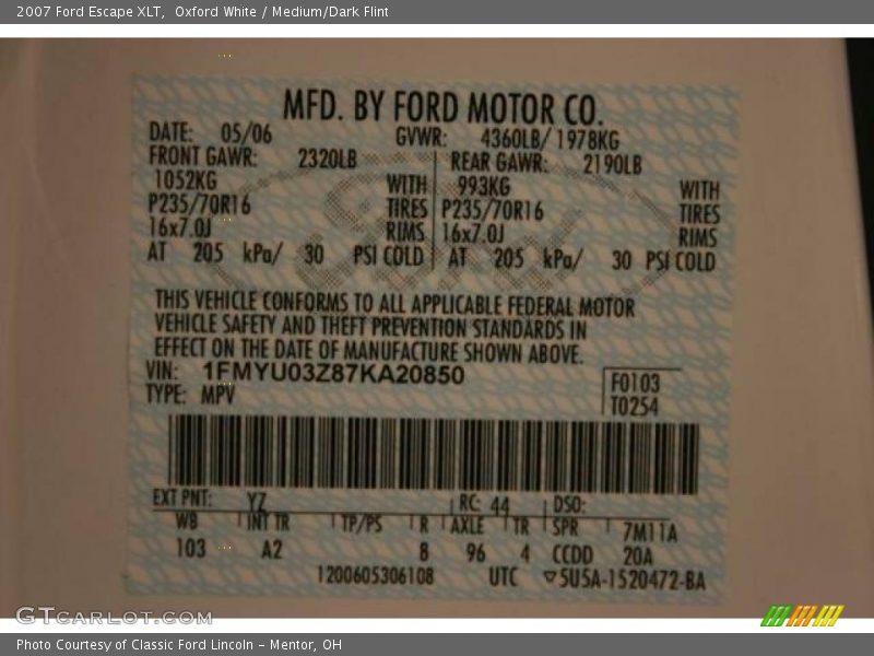Oxford White / Medium/Dark Flint 2007 Ford Escape XLT