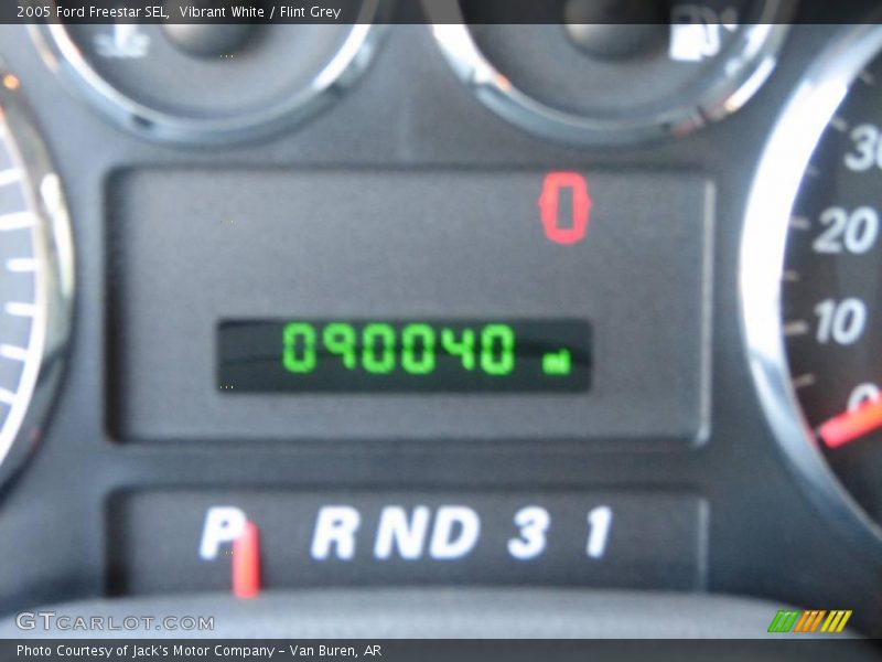 Vibrant White / Flint Grey 2005 Ford Freestar SEL