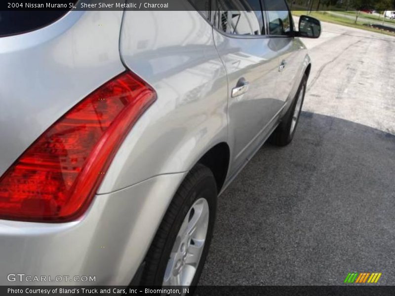 Sheer Silver Metallic / Charcoal 2004 Nissan Murano SL