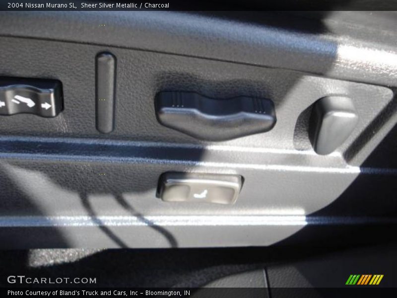 Sheer Silver Metallic / Charcoal 2004 Nissan Murano SL