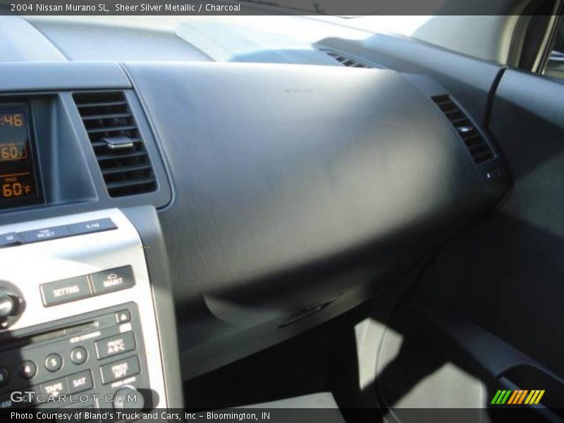 Sheer Silver Metallic / Charcoal 2004 Nissan Murano SL