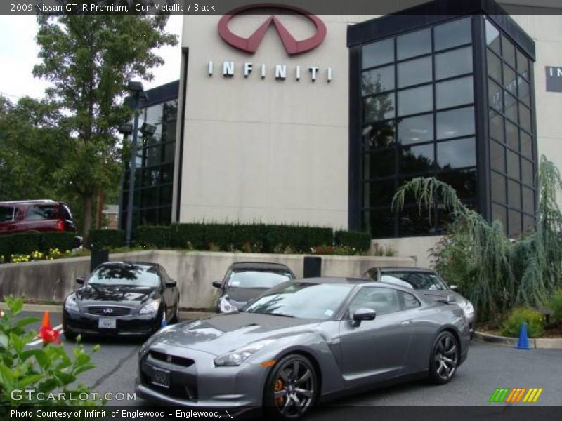 Gun Metallic / Black 2009 Nissan GT-R Premium