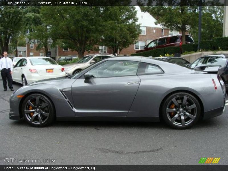 Gun Metallic / Black 2009 Nissan GT-R Premium