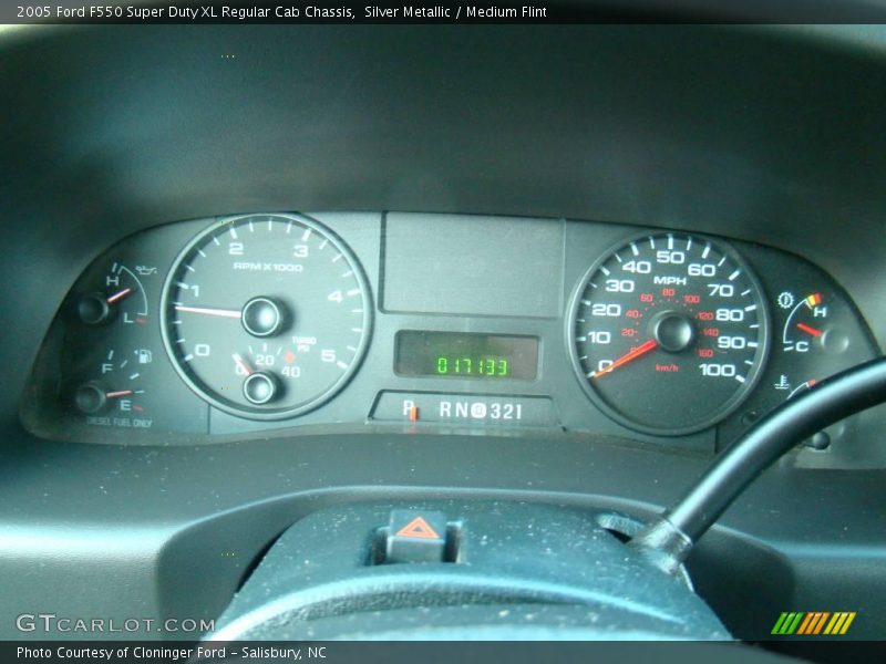 Silver Metallic / Medium Flint 2005 Ford F550 Super Duty XL Regular Cab Chassis