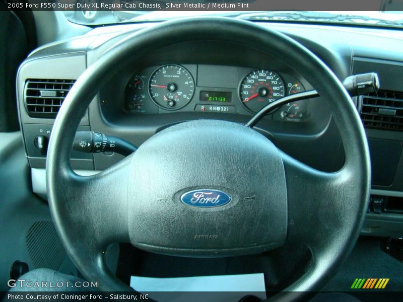 Silver Metallic / Medium Flint 2005 Ford F550 Super Duty XL Regular Cab Chassis