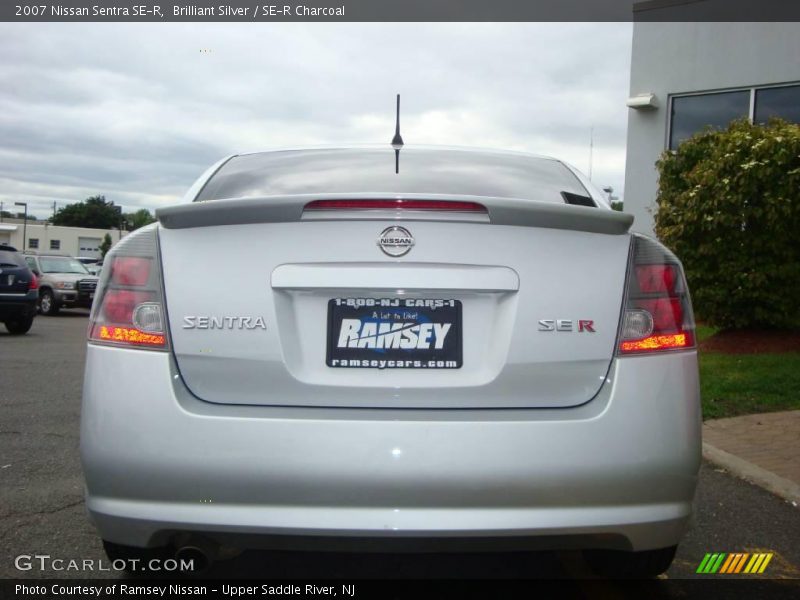 Brilliant Silver / SE-R Charcoal 2007 Nissan Sentra SE-R