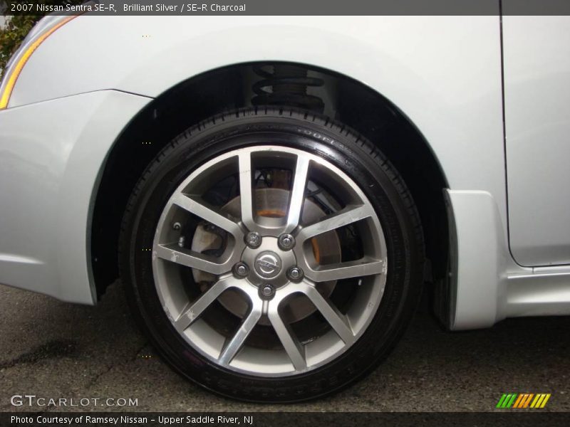 Brilliant Silver / SE-R Charcoal 2007 Nissan Sentra SE-R