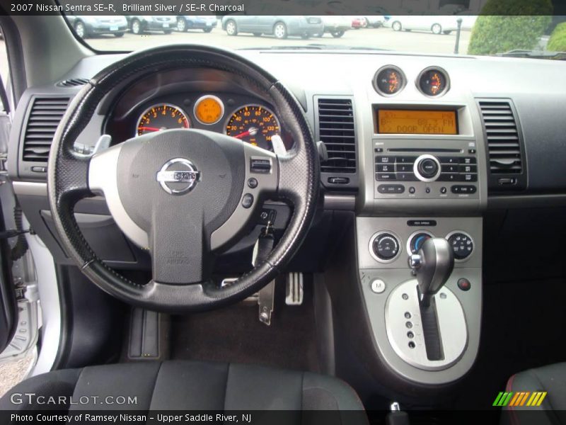 Brilliant Silver / SE-R Charcoal 2007 Nissan Sentra SE-R