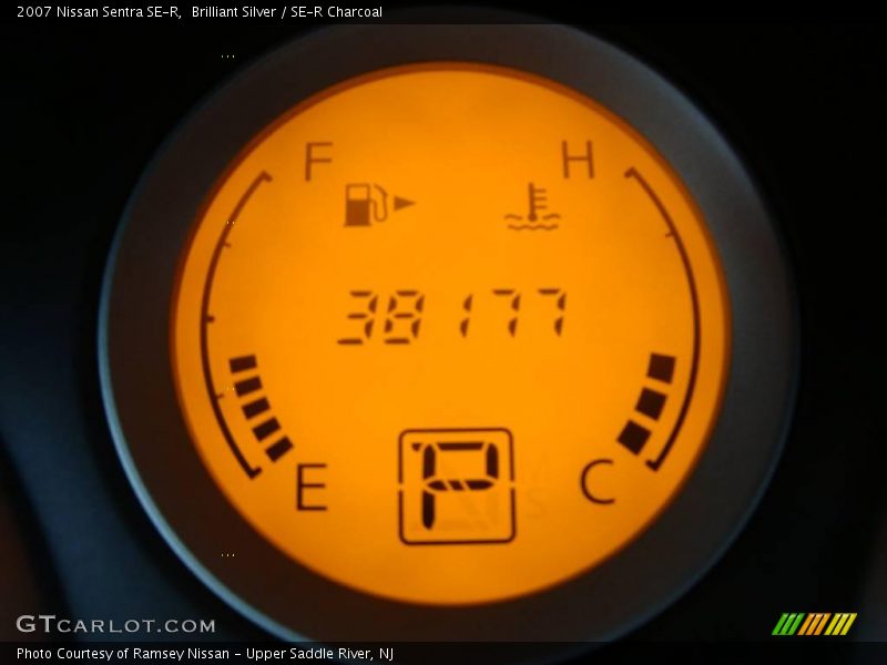 Brilliant Silver / SE-R Charcoal 2007 Nissan Sentra SE-R
