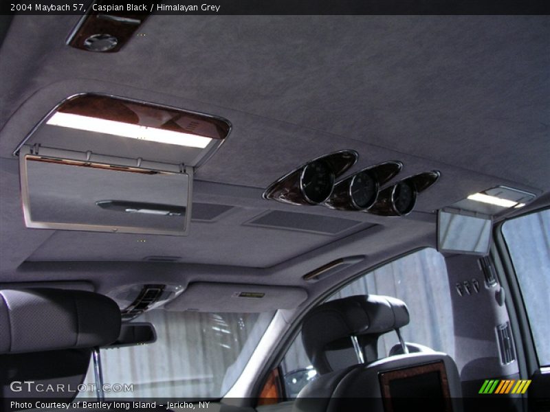 Caspian Black / Himalayan Grey 2004 Maybach 57