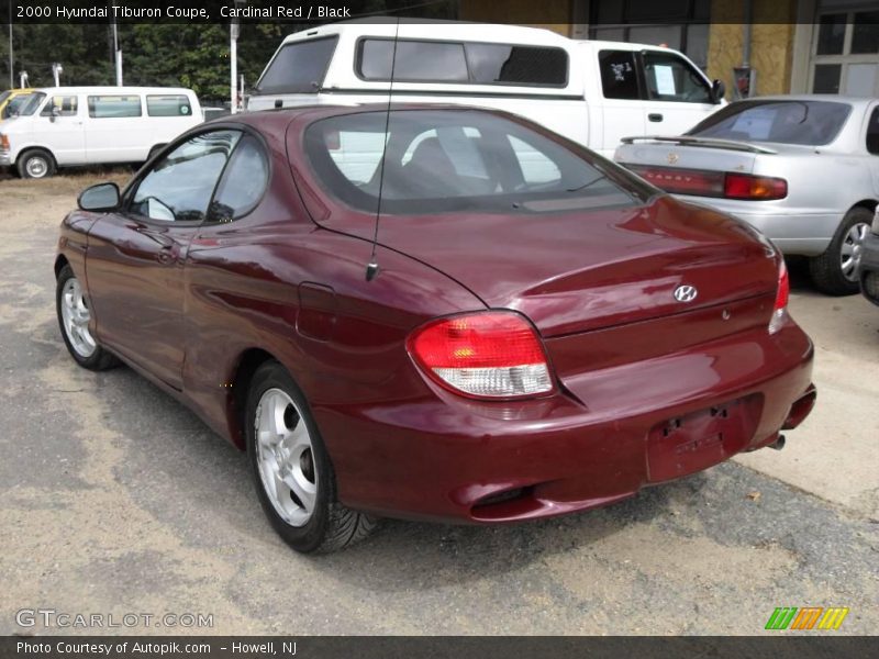 Cardinal Red / Black 2000 Hyundai Tiburon Coupe