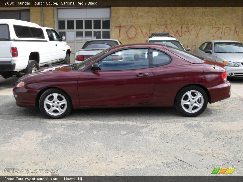 Cardinal Red / Black 2000 Hyundai Tiburon Coupe