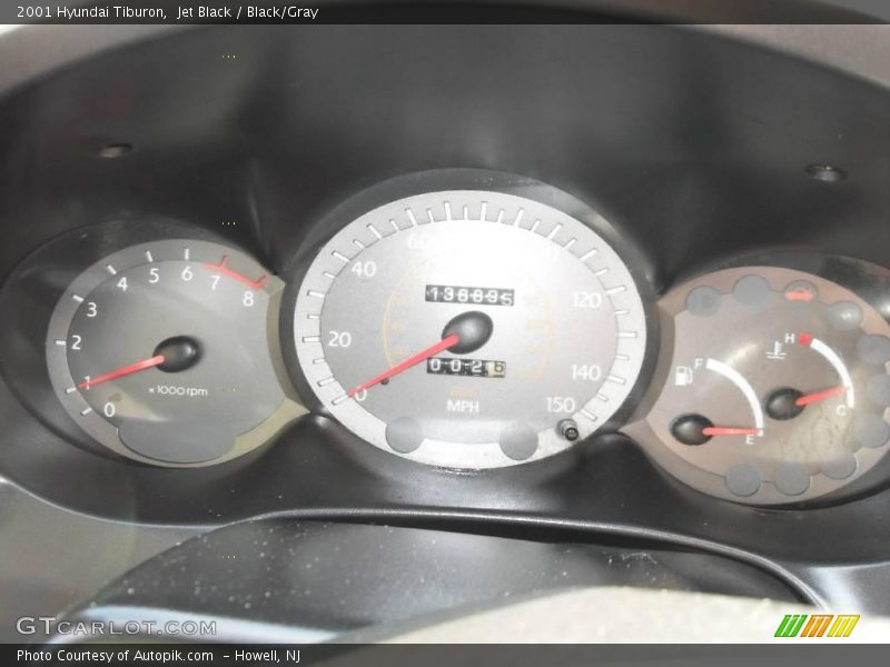 Jet Black / Black/Gray 2001 Hyundai Tiburon