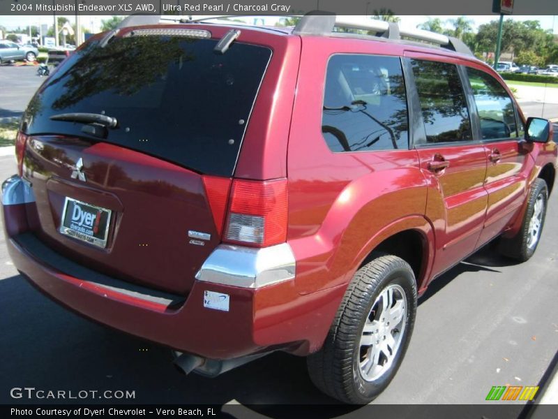 Ultra Red Pearl / Charcoal Gray 2004 Mitsubishi Endeavor XLS AWD