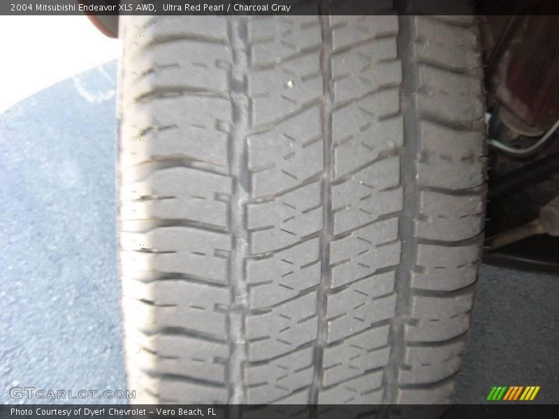 Ultra Red Pearl / Charcoal Gray 2004 Mitsubishi Endeavor XLS AWD