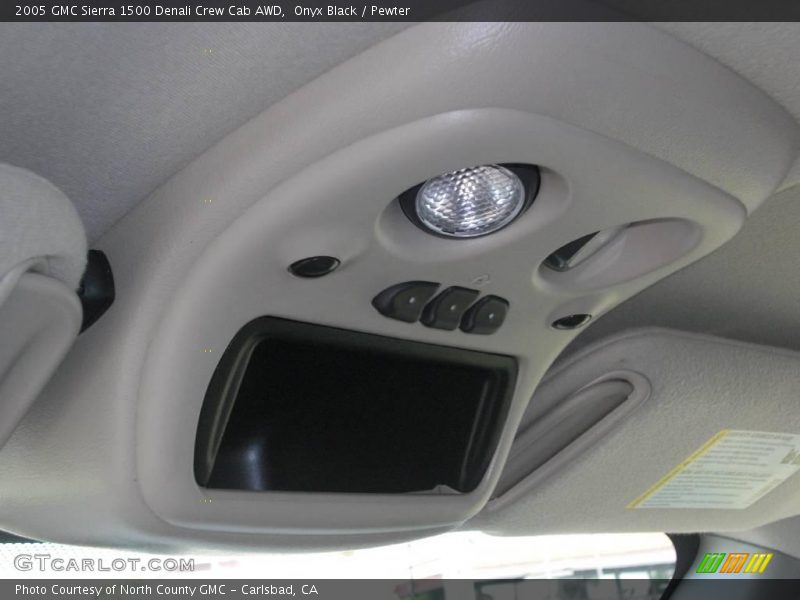 Onyx Black / Pewter 2005 GMC Sierra 1500 Denali Crew Cab AWD