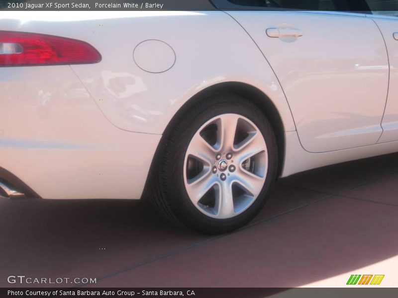 Porcelain White / Barley 2010 Jaguar XF Sport Sedan