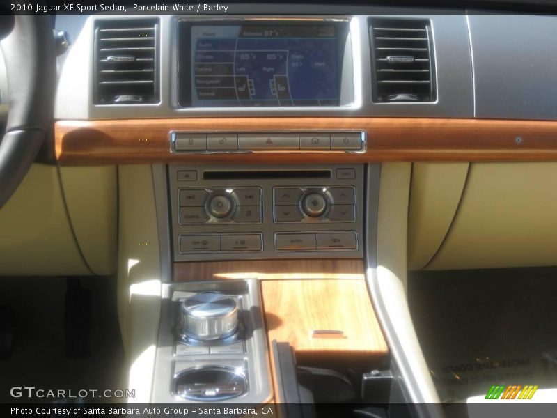 Porcelain White / Barley 2010 Jaguar XF Sport Sedan