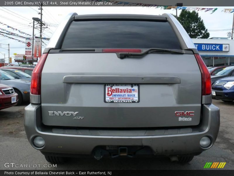 Steel Grey Metallic / Light Gray 2005 GMC Envoy XUV SLT 4x4