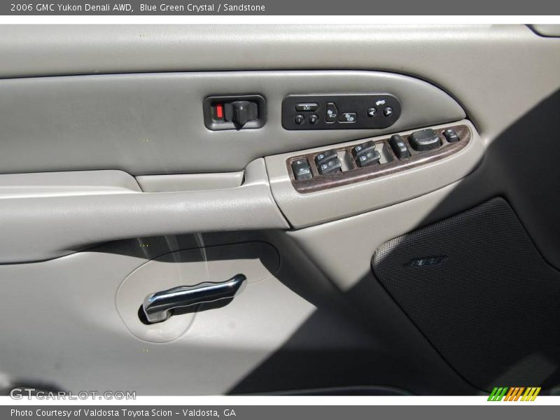 Blue Green Crystal / Sandstone 2006 GMC Yukon Denali AWD