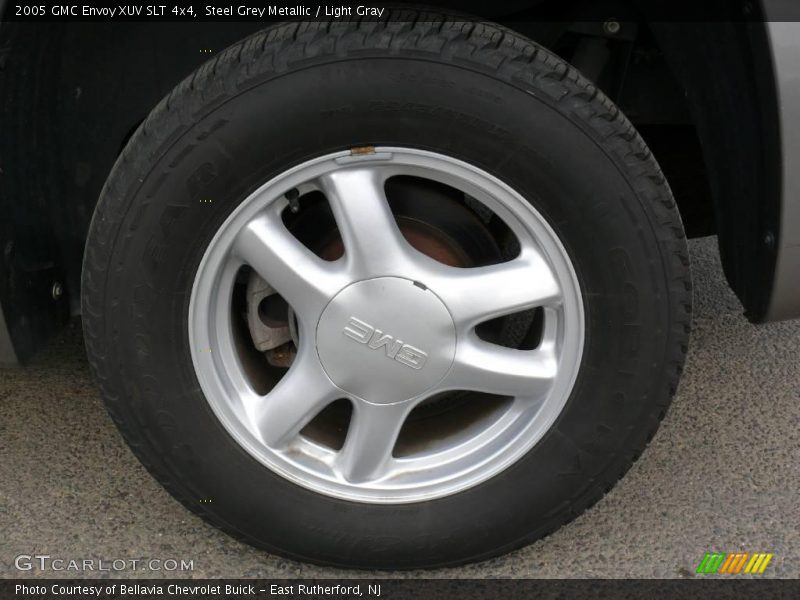 Steel Grey Metallic / Light Gray 2005 GMC Envoy XUV SLT 4x4