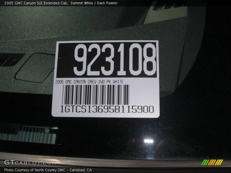 Summit White / Dark Pewter 2005 GMC Canyon SLE Extended Cab