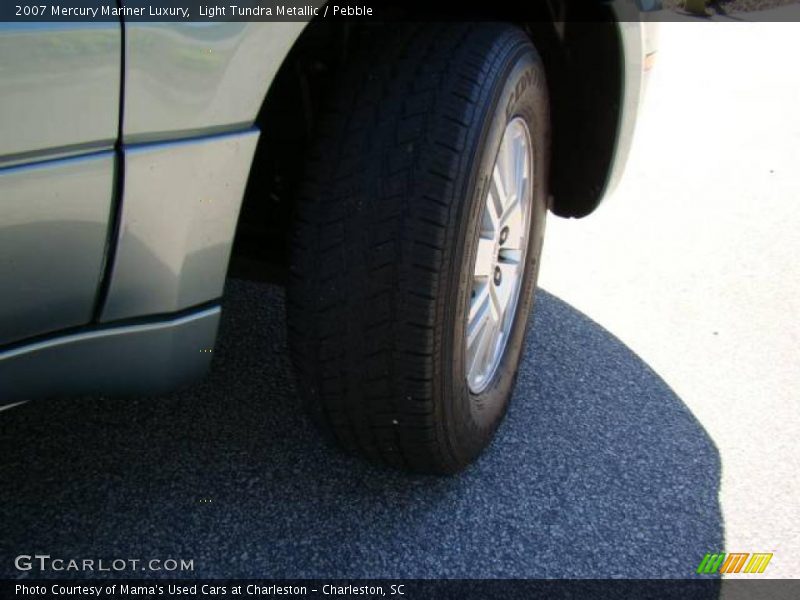 Light Tundra Metallic / Pebble 2007 Mercury Mariner Luxury