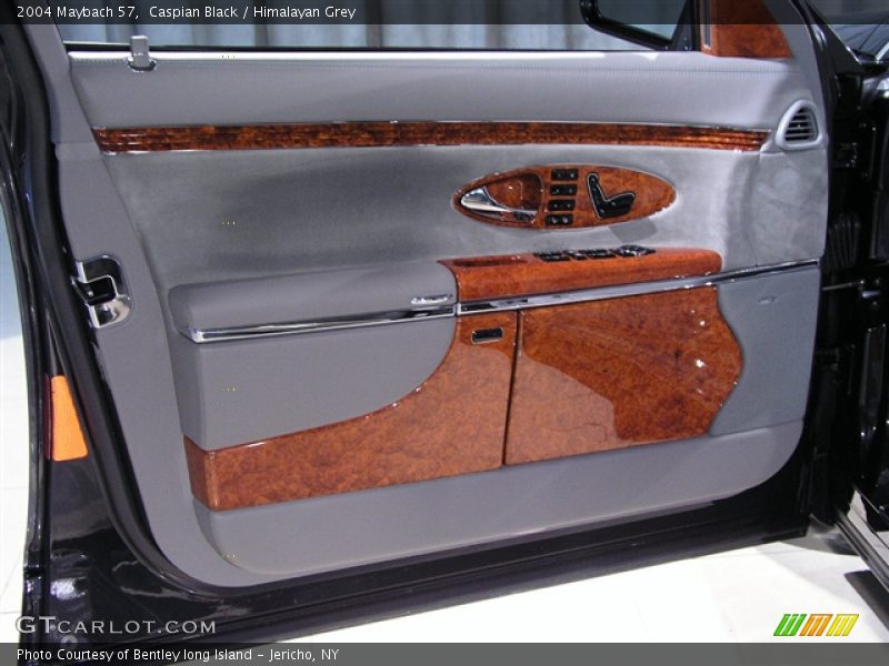 Door Panel of 2004 57 