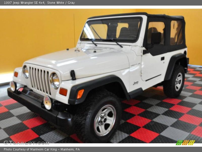 Stone White / Gray 1997 Jeep Wrangler SE 4x4