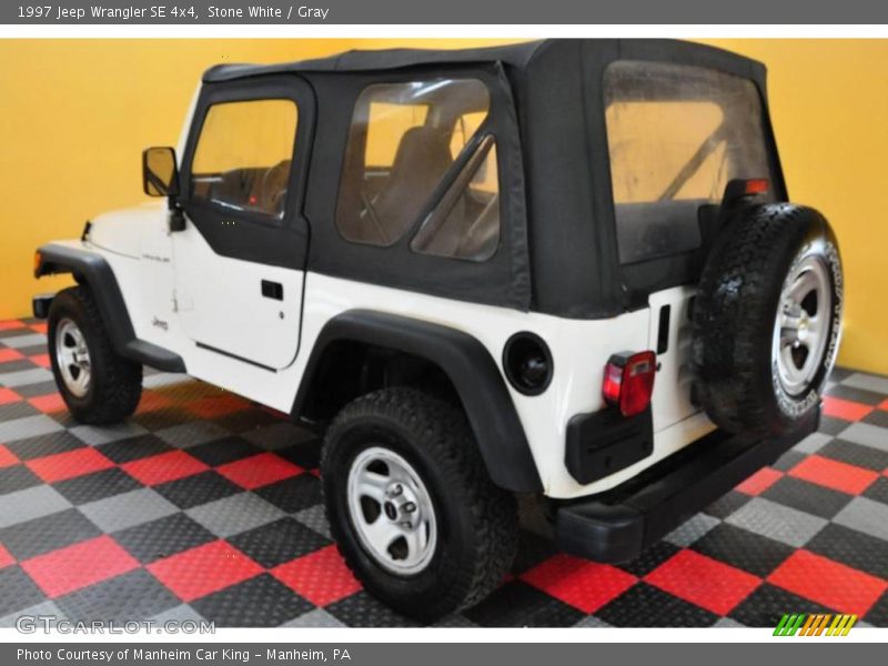 Stone White / Gray 1997 Jeep Wrangler SE 4x4