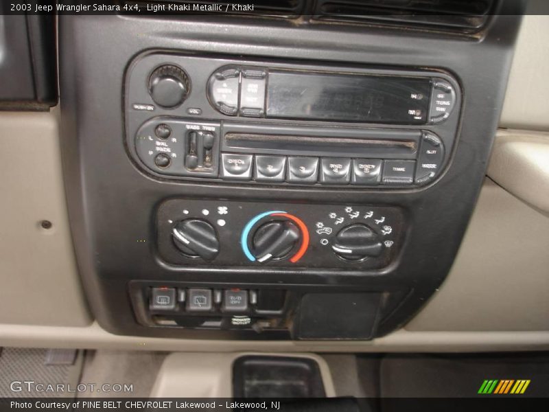 Light Khaki Metallic / Khaki 2003 Jeep Wrangler Sahara 4x4