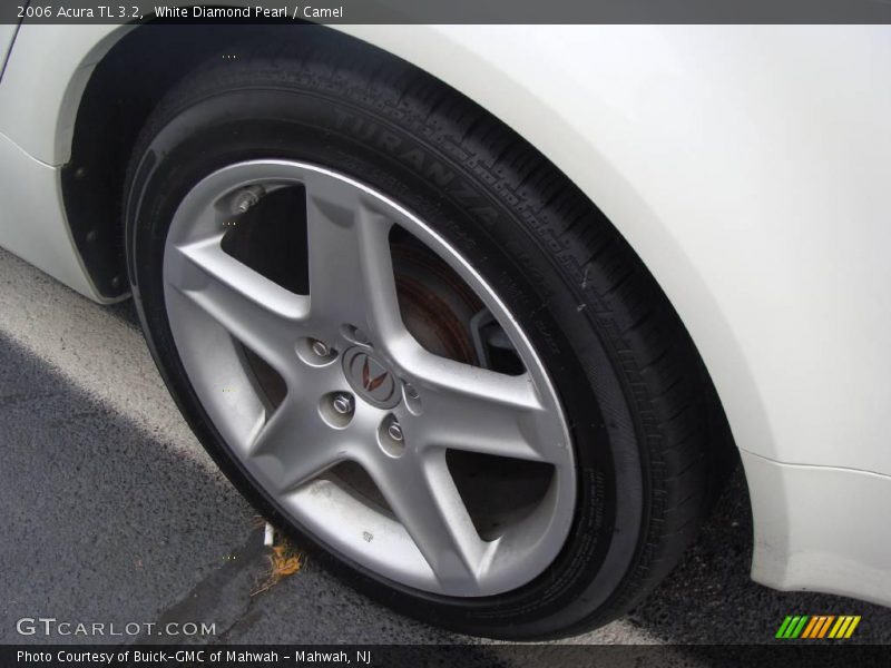 White Diamond Pearl / Camel 2006 Acura TL 3.2
