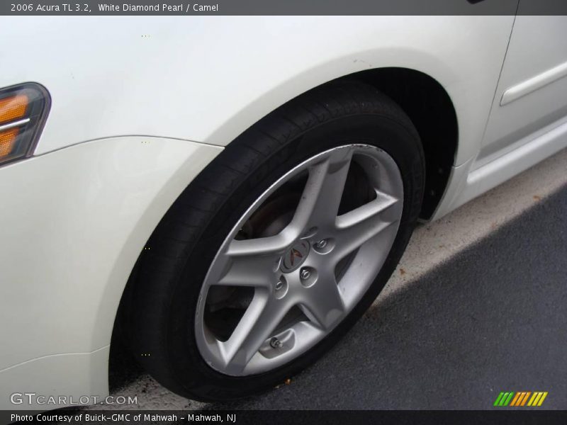 White Diamond Pearl / Camel 2006 Acura TL 3.2