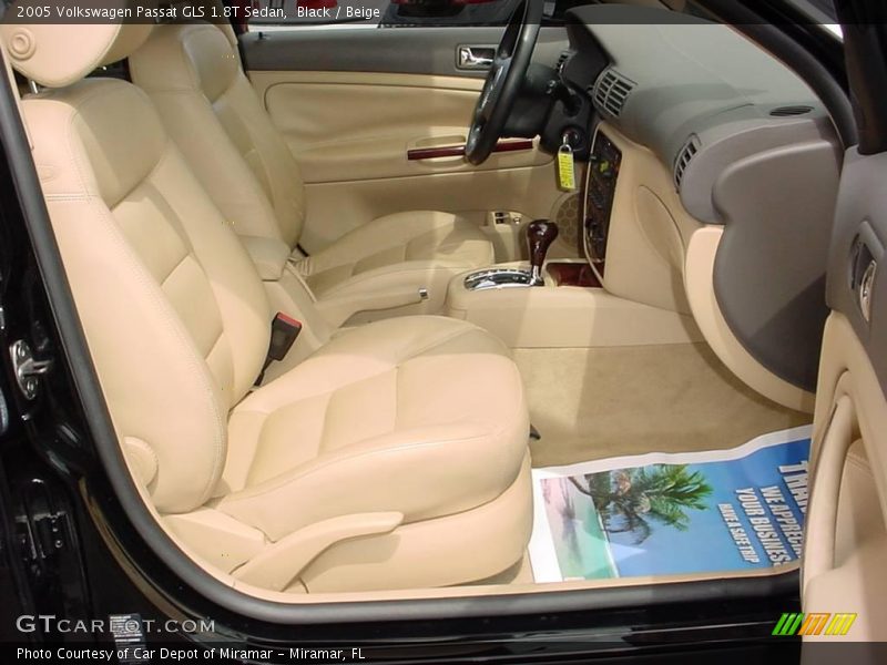Black / Beige 2005 Volkswagen Passat GLS 1.8T Sedan