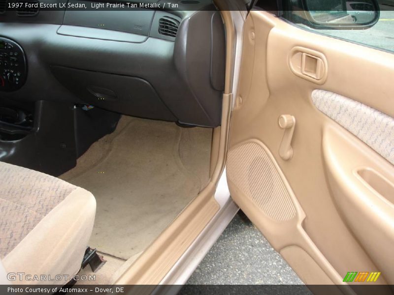 Light Prairie Tan Metallic / Tan 1997 Ford Escort LX Sedan