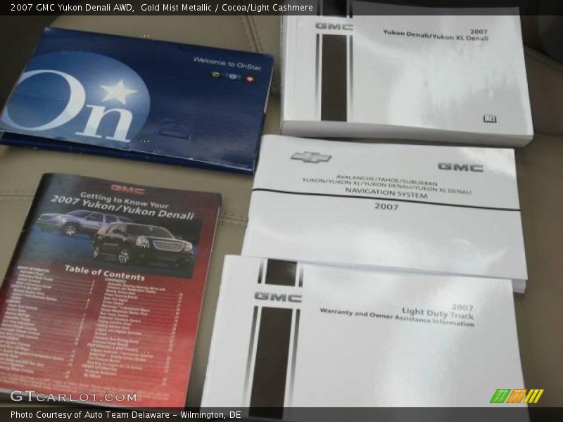 Gold Mist Metallic / Cocoa/Light Cashmere 2007 GMC Yukon Denali AWD