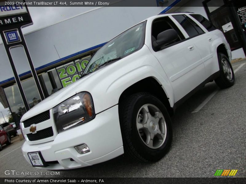 Summit White / Ebony 2009 Chevrolet TrailBlazer LT 4x4