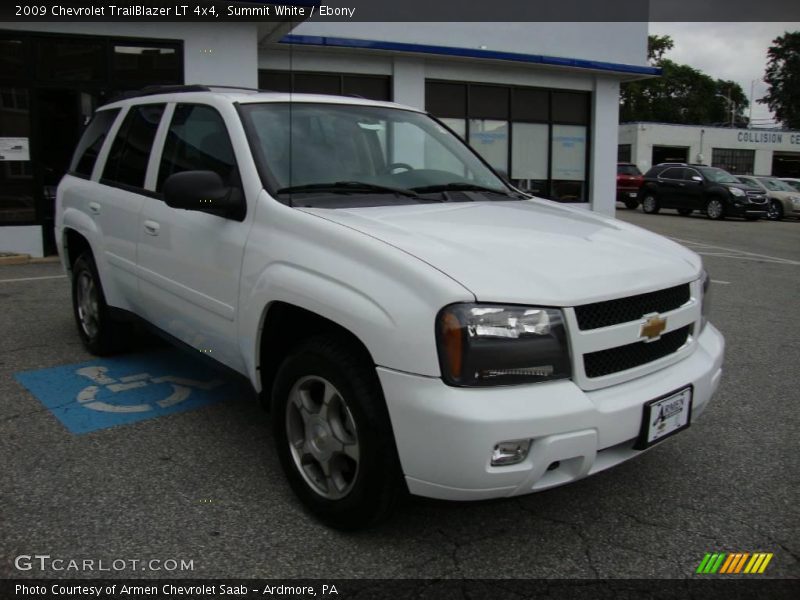 Summit White / Ebony 2009 Chevrolet TrailBlazer LT 4x4