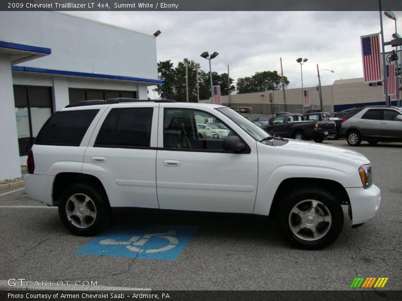 Summit White / Ebony 2009 Chevrolet TrailBlazer LT 4x4