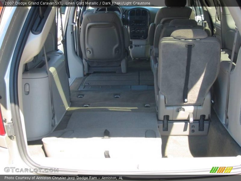 Linen Gold Metallic / Dark Khaki/Light Graystone 2007 Dodge Grand Caravan SXT