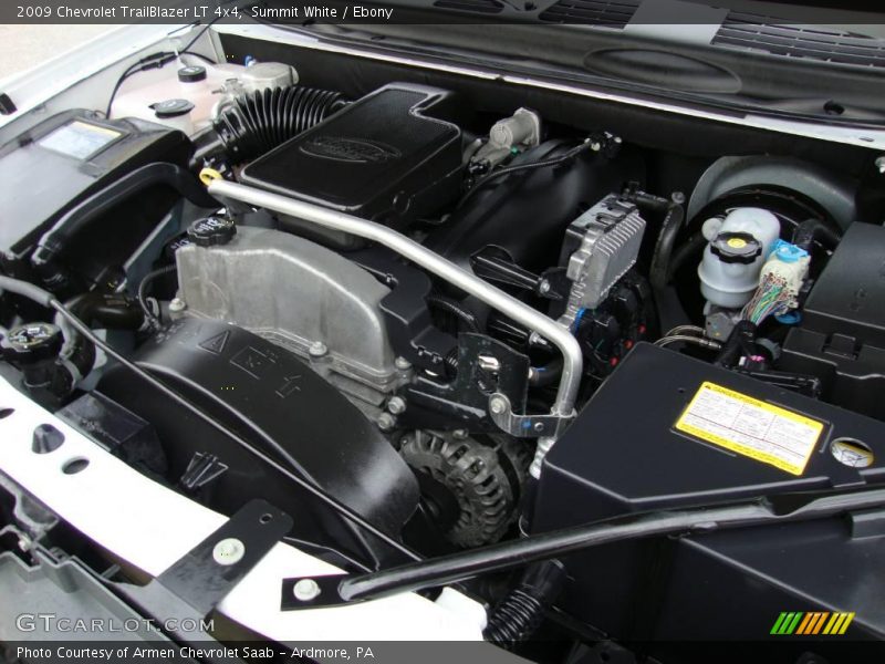 Summit White / Ebony 2009 Chevrolet TrailBlazer LT 4x4